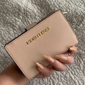 MICHAEL KORS wallet